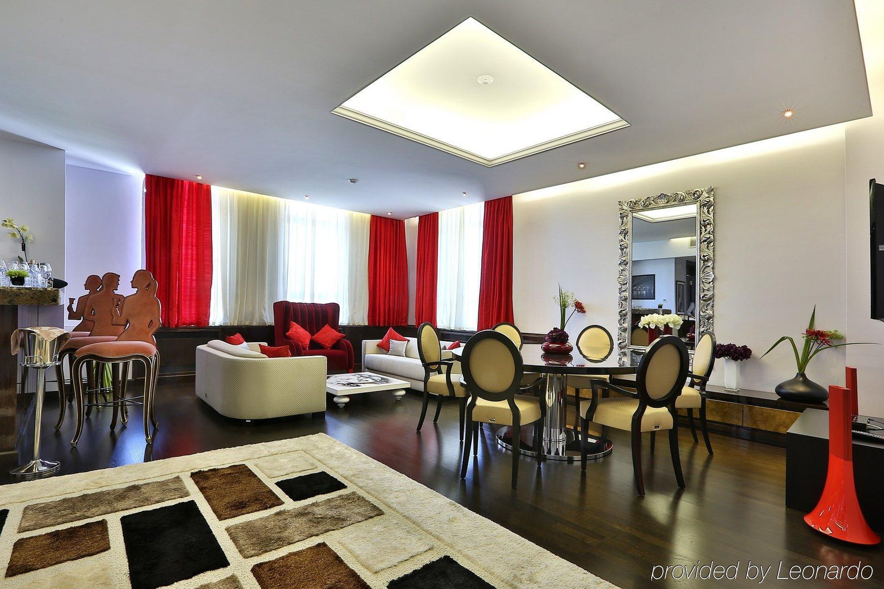 Donatello Boutique Hotel Alma-Ata Exteriör bild