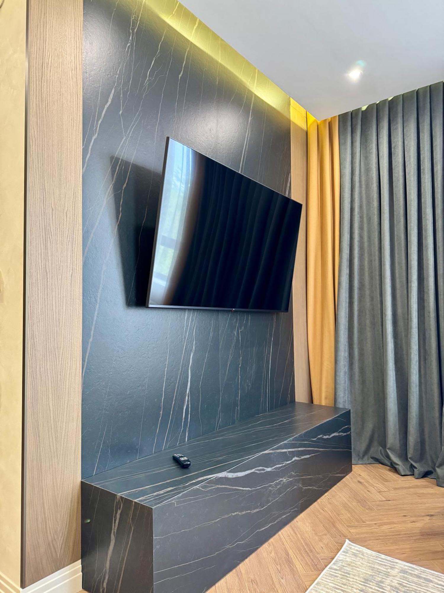 Donatello Boutique Hotel Alma-Ata Exteriör bild