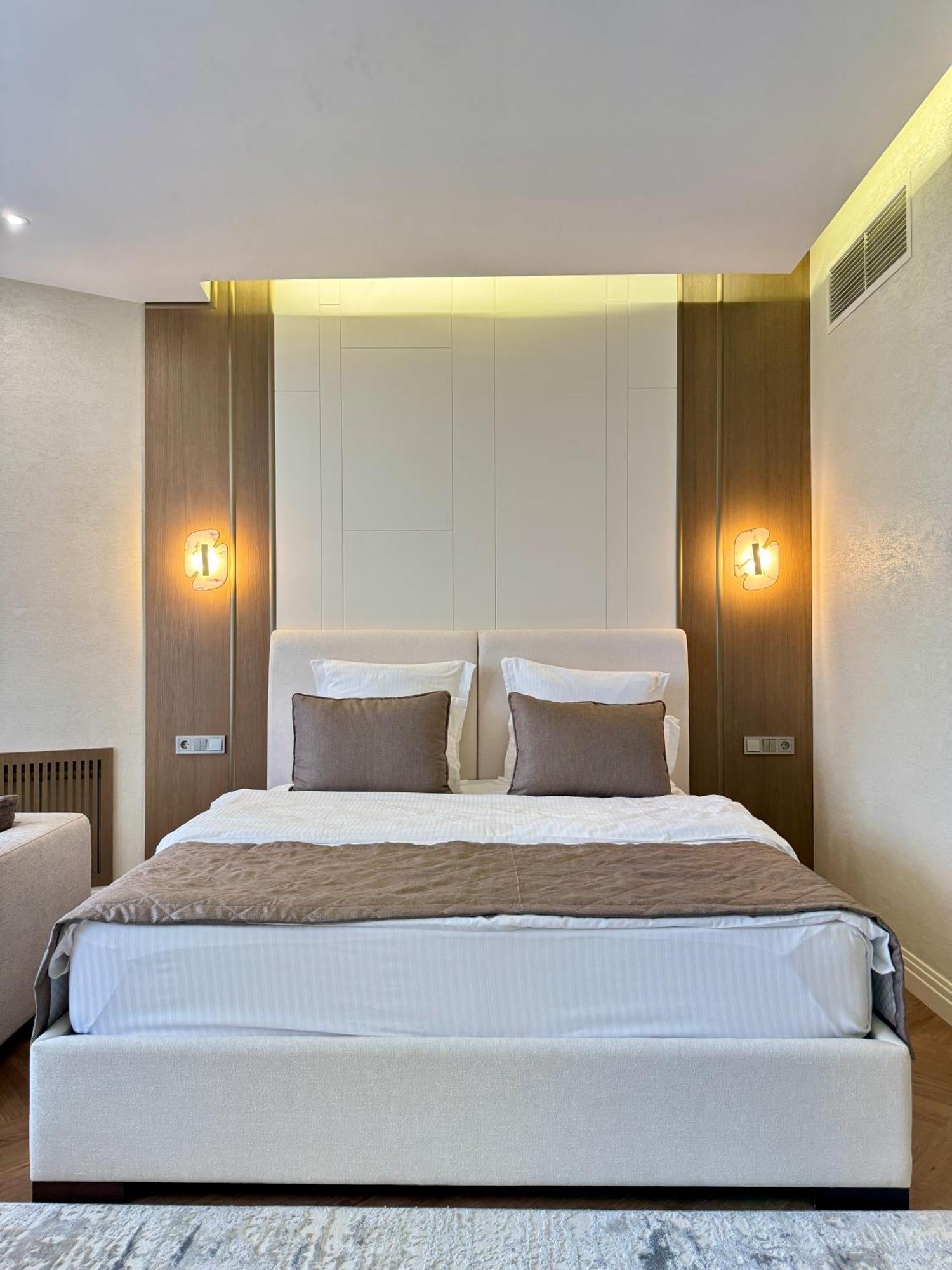 Donatello Boutique Hotel Alma-Ata Exteriör bild